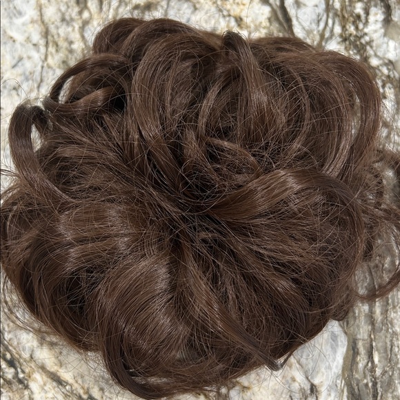 8 inch medium brown ponytail bun. Never used. Wrong color. - Picture 2 of 3